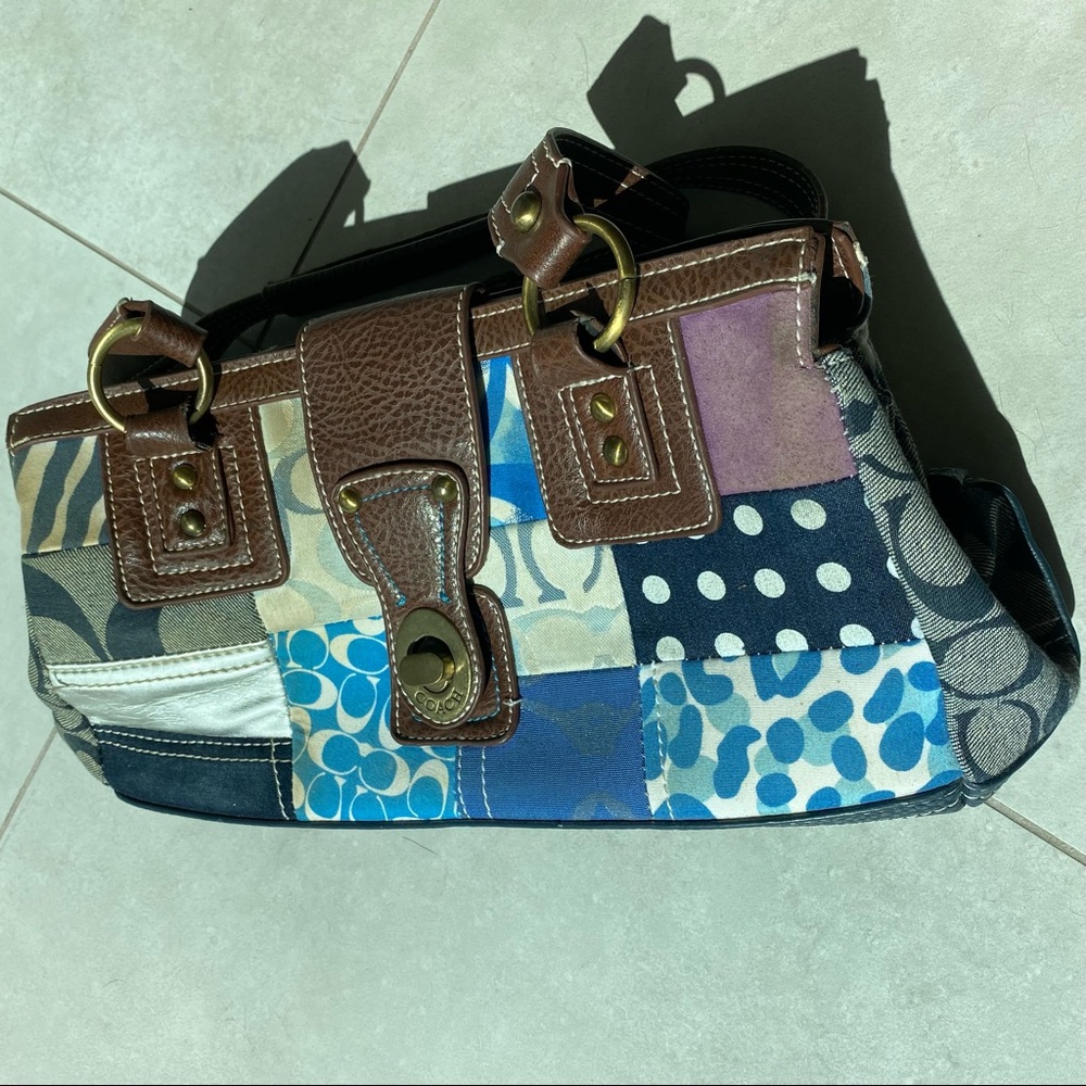 Coach Shoulder bag